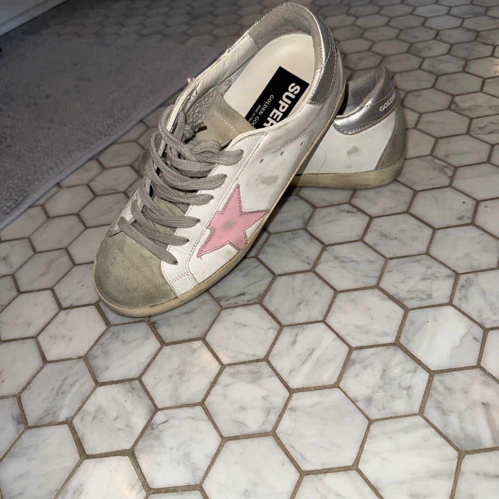 Golden Goose
Super-Star Low Top
Sneaker (Women)